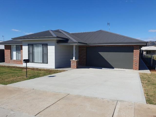 House for rent in Moore Creek, New South Wales