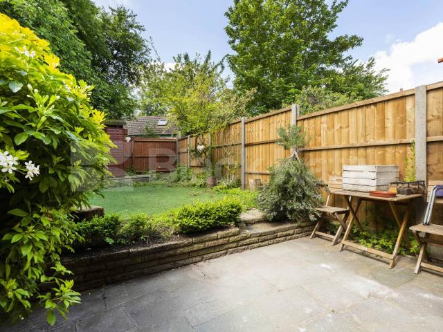 House for rent in London Borough of Barnet, Greater London