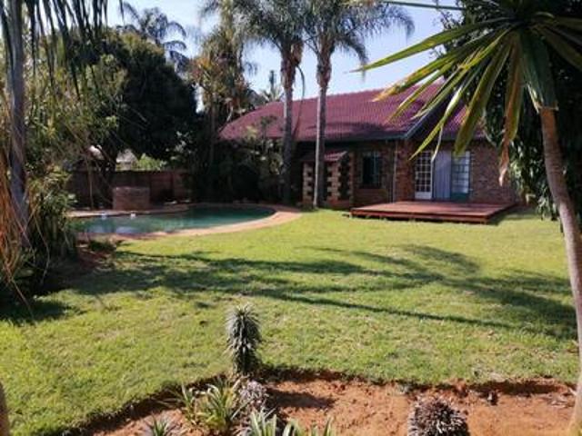 House for sale in Waterkloof, Gauteng