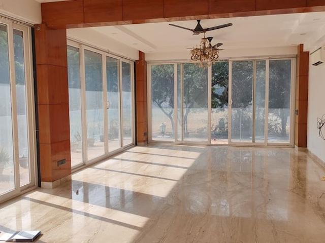 Flat for rent in Deri