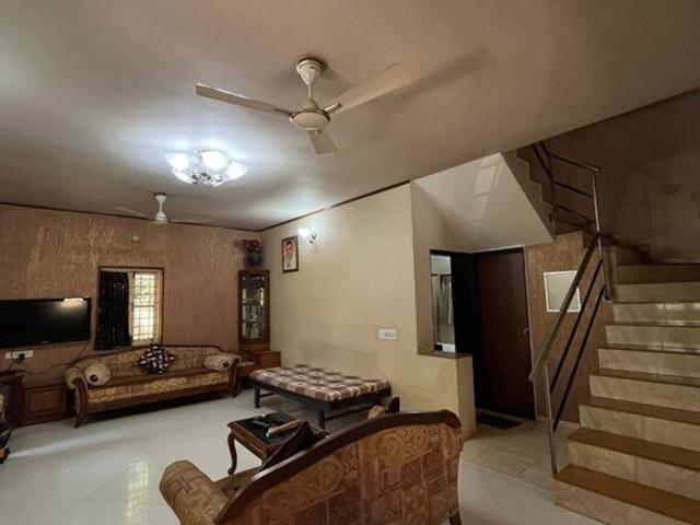 Villa for sale in Ahmadabad, Gujarat