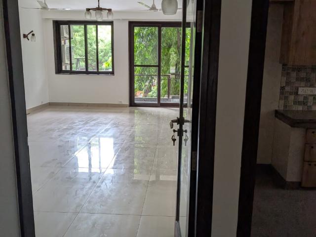 Property for rent in Deri