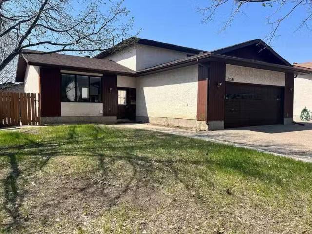 Condo for rent in Wood Meadows, Regina
