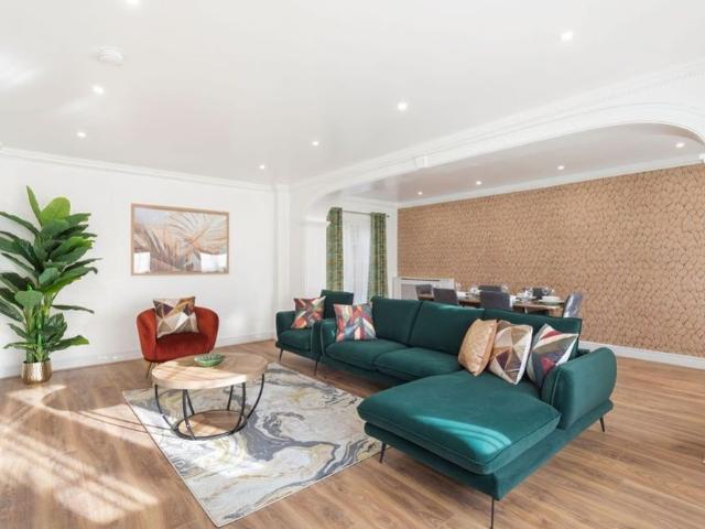 House for rent in Borehamwood, Hertsmere
