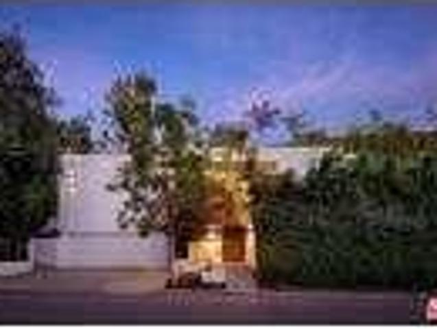 House for rent in Beverly Hills