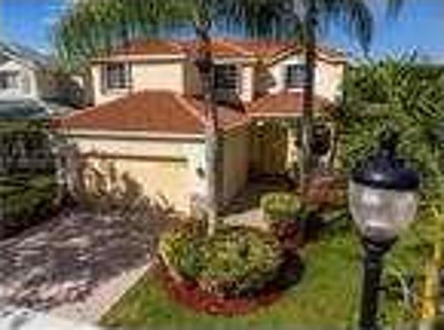 House for rent in Weston, Massachusetts