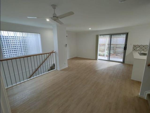 Townhouse for rent in Toombul, Queensland