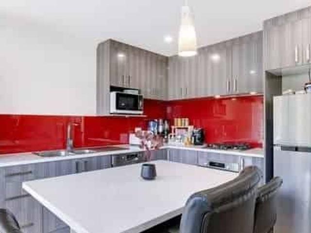 Townhouse for rent in Kelston, Oroua County