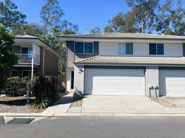 Townhouse for rent in Toombul, Queensland