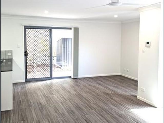 Townhouse for rent in Toombul, Queensland