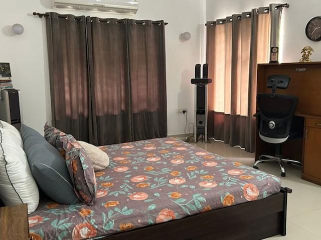 Villa for rent in Madya