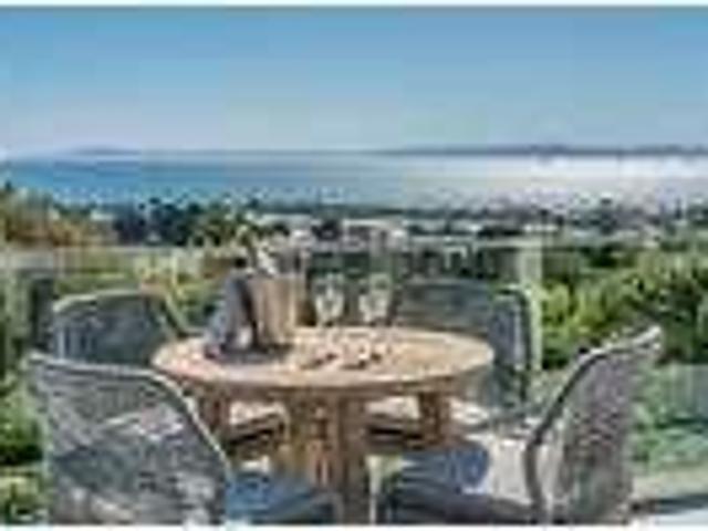 House for rent in Carpinteria