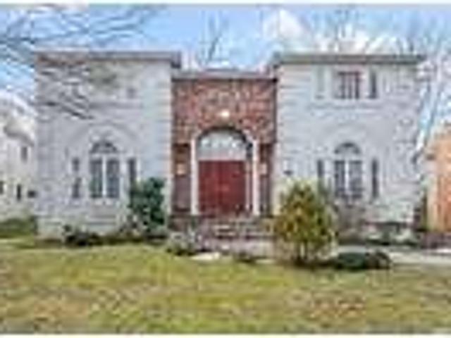 House for rent in Village of Great Neck, Nassau County