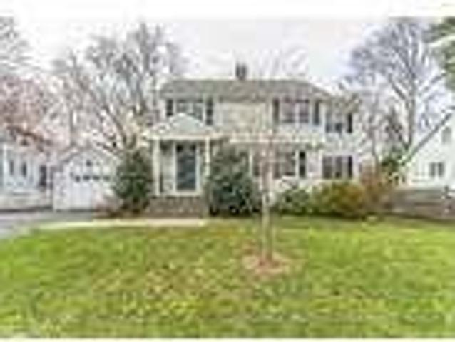 House for rent in Needham, Massachusetts