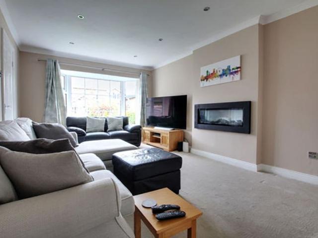 House for rent in Adel East Moor, Leeds