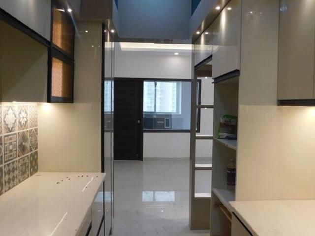 Property for rent in Deri