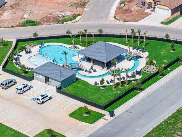 House for sale in Taylor, Texas