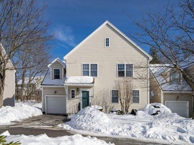 Condo for sale in Acton, Massachusetts