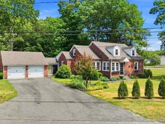 House for sale in Hampden, Massachusetts