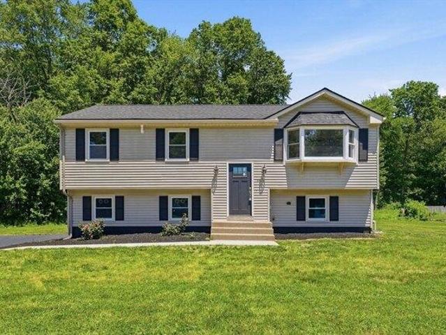 House for sale in Hampden, Massachusetts