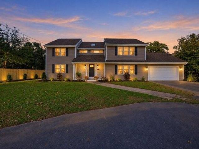 House for sale in Shea Corner, Agawam