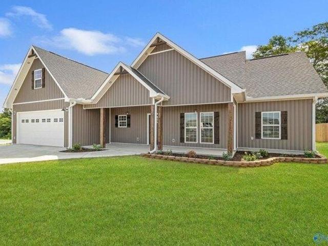 House for sale in Albertville, Alabama