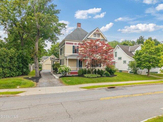 House for sale in Guilderland, New York