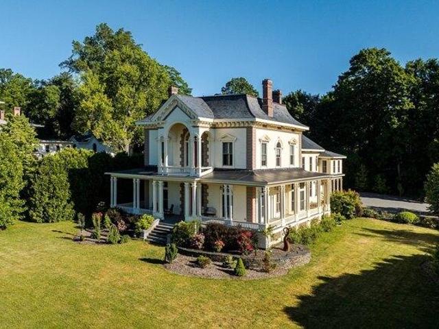 House for sale in Amherst, Massachusetts