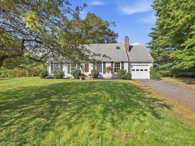 House for sale in Pomeroy Village, Amherst