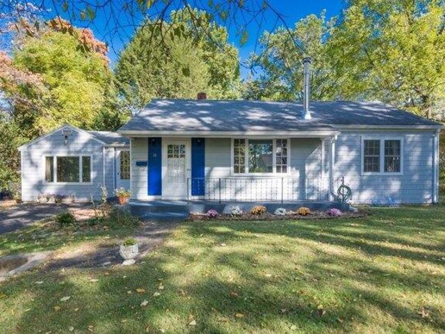 House for sale in Amherst, Hampshire County