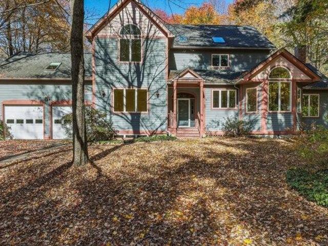 House for sale in South Amherst, Amherst