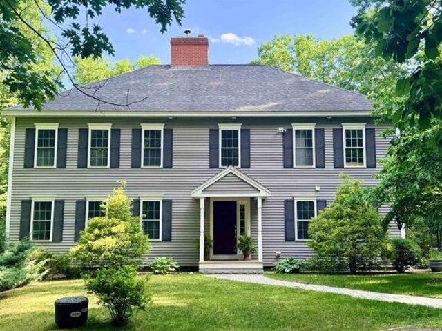 House for sale in New Hampshire