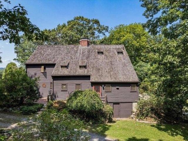 House for sale in New Hampshire