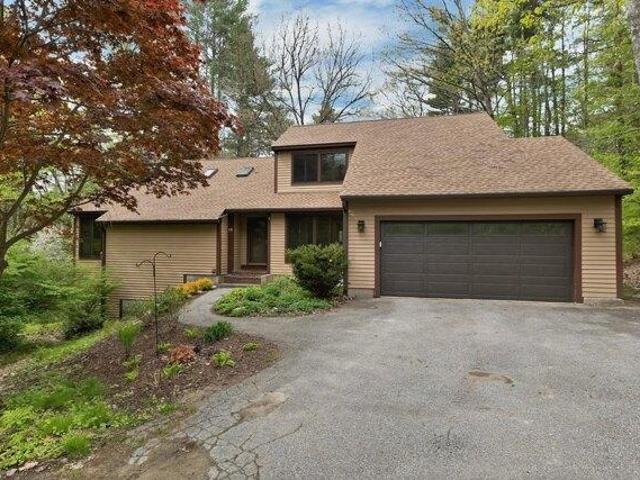 House for sale in Amherst, Hillsborough County