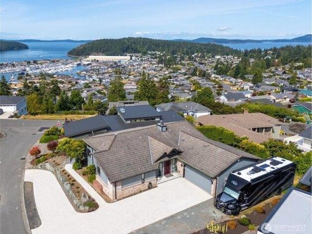 House for sale in Anacortes, Washington