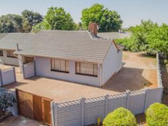 House for sale in Kempton Park, Gauteng