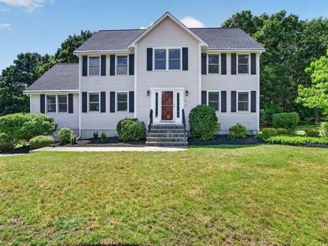 House for sale in Andover, Massachusetts