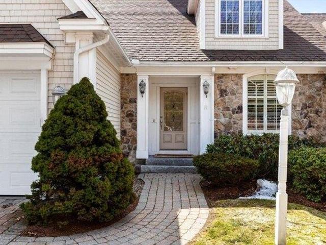 Condo for sale in Andover, Massachusetts