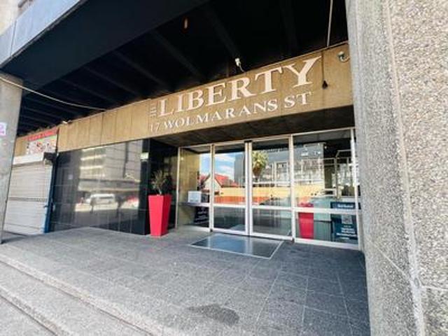 Apartment for sale in Johannesburg, Central