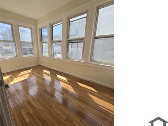 Apartment for rent in Newark Apartment for rent in Newark