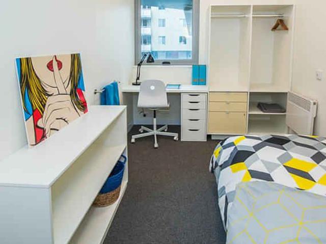 Room for rent in Camerons Creek, Victoria