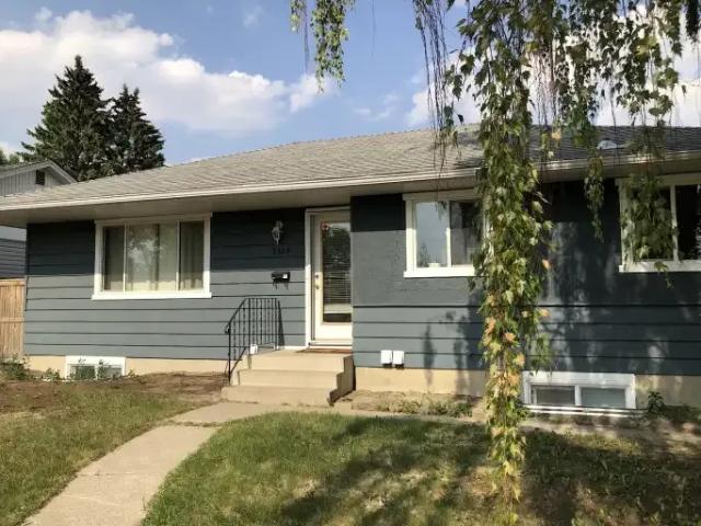 Apartment for rent in Northwest, Alberta
