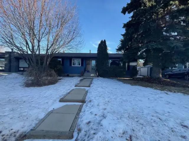 Apartment for rent in Northwest, Alberta