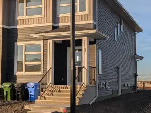 Apartment for rent in Lewisburg, Calgary