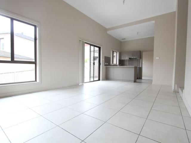 Apartment for rent in Casula, Liverpool City Council