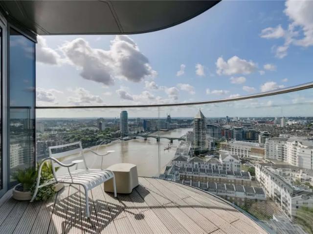 Apartment for sale in Chelsea Waterfront, Greater London