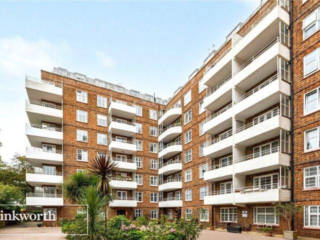 Apartment for sale in East Sussex, England