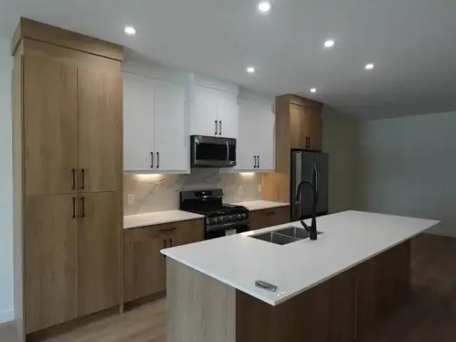 Apartment for rent in Wedgewood, Alberta