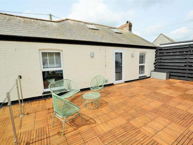Apartment for sale in Mevagissey, Cornwall