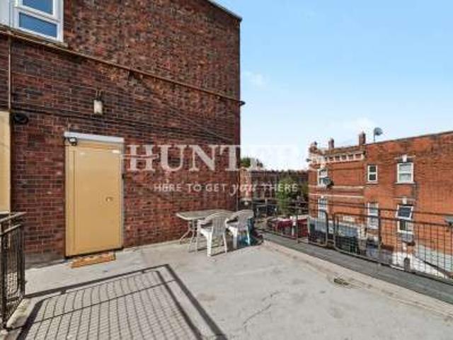 Apartment for sale in London Borough of Camden, Greater London
